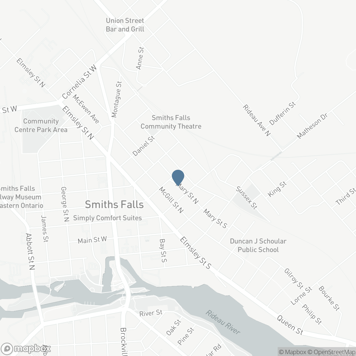 71 RUSSELL STREET E, Smiths Falls, Ontario K7A 1G5